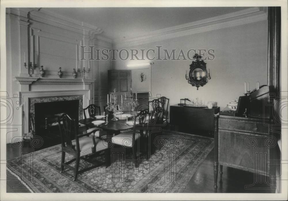 Press Photo Dining room in the Schuyler Mansion, Albany, New York - tua16422 - Historic Images