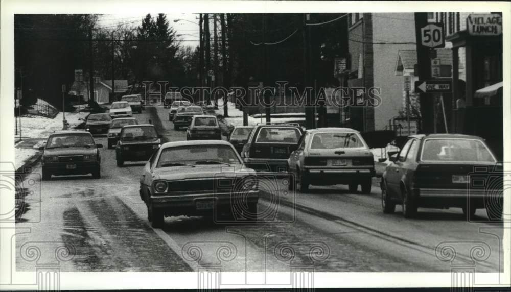 1990 Press Photo Traffic along Route 50 in Scotia, New York - tua16512 - Historic Images