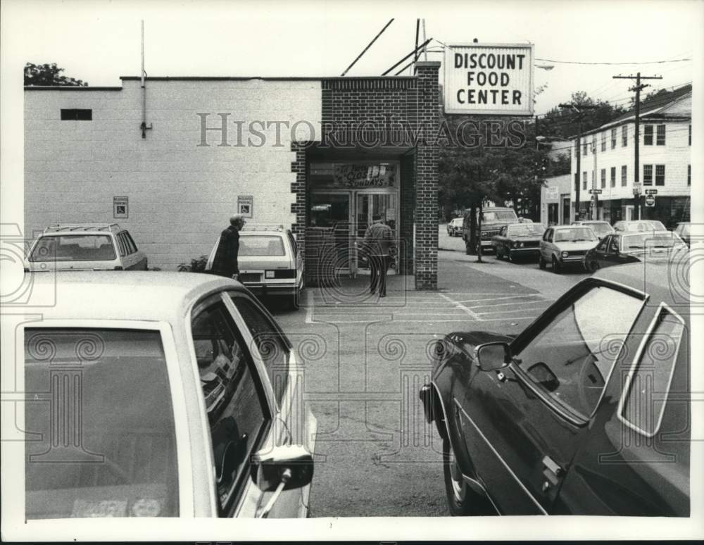 1982 Press Photo Discount Food Center on Mohawk Avenue, Scotia, new York - Historic Images