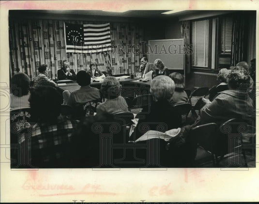 1976 Press Photo Scotia - Glenville New York Bicentennial Commission meeting - Historic Images