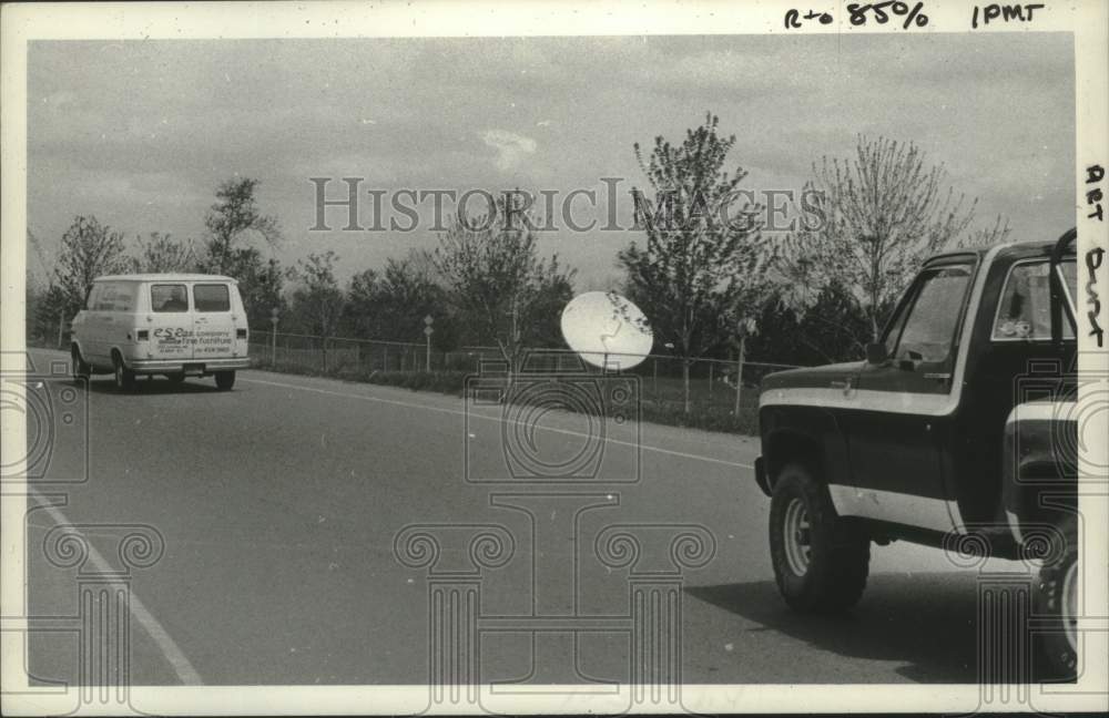 1980 Press Photo Associated Press satellite dish, Albany, New York - tua16727 - Historic Images