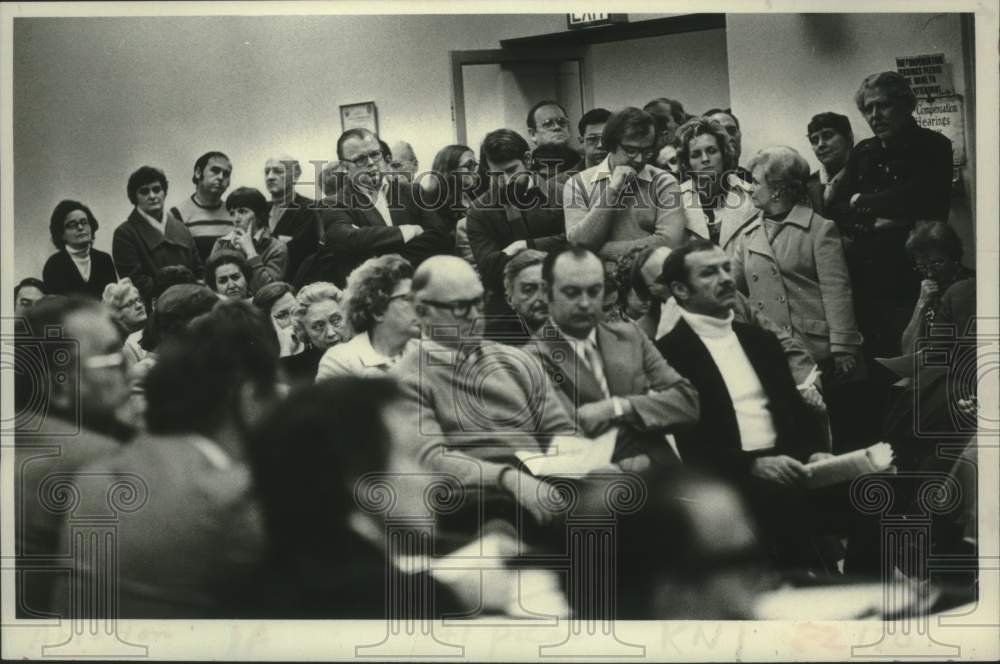 1979 Press Photo Residents at Schenectady NY County Board of Rep meeting - Historic Images