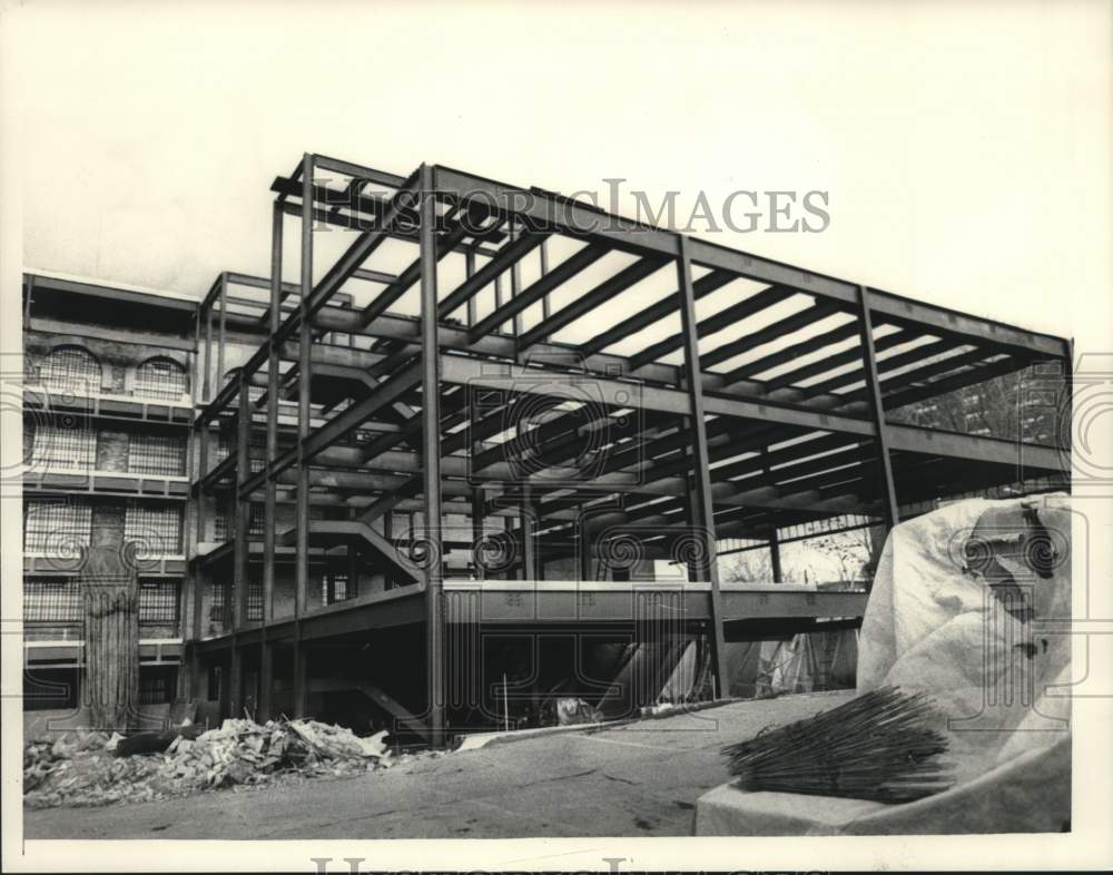 1983 Press Photo Construction of new addition to Schenectady, New York Jailhouse - Historic Images