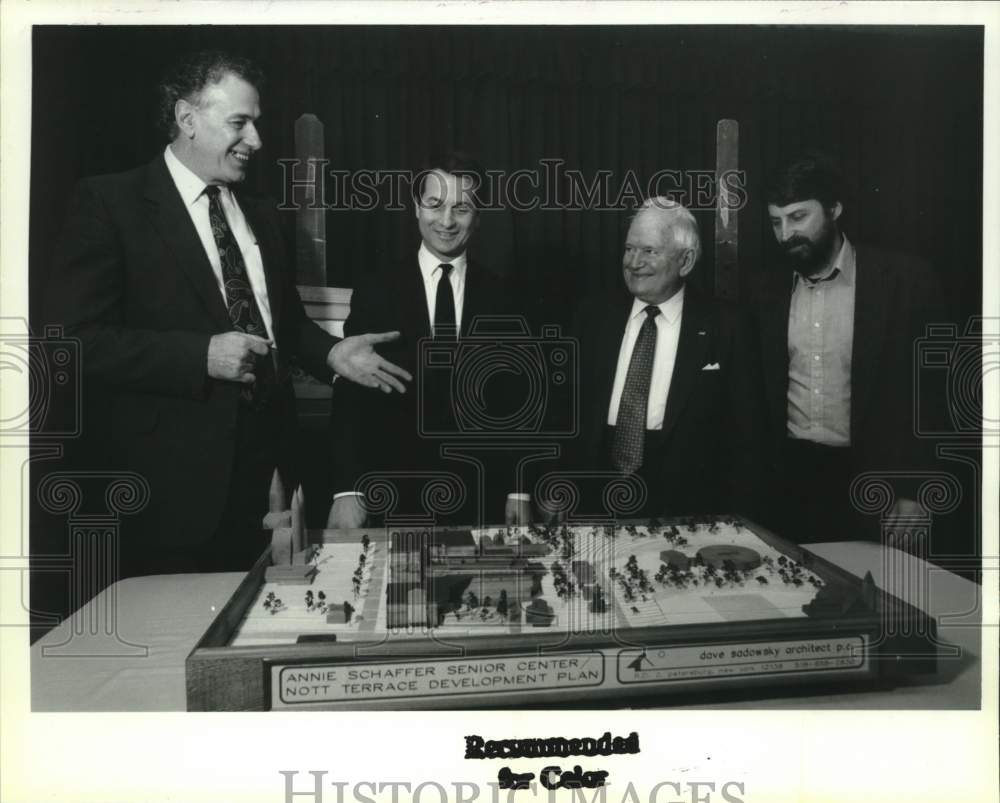 1992 Press Photo Schenectady, NY officials with model of proposed senior center - Historic Images