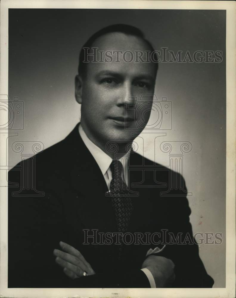 1952 William R O'Bryon, President of Albany Symphony Orchestra, NY - Historic Images