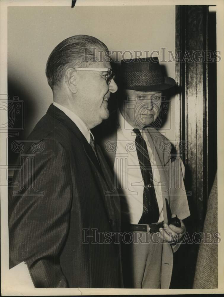 1964 James A. Ryan with attorney Charles J. Duncan in New York - Historic Images