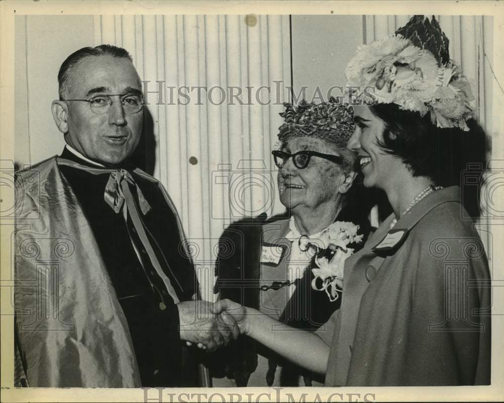 1963 Brady Hospital auxiliary honors Monsignor O'Malley in New York - Historic Images