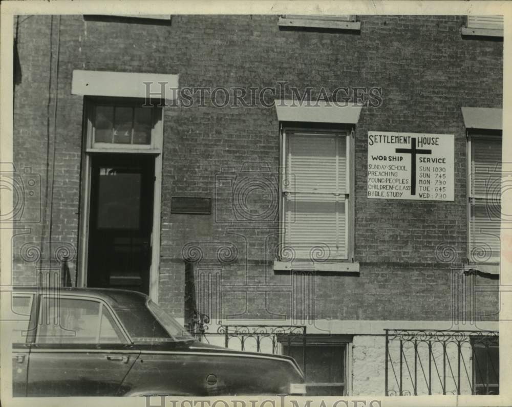 Exterior view of Settlement House, 77 S Ferry Street, Albany, NY - Historic Images