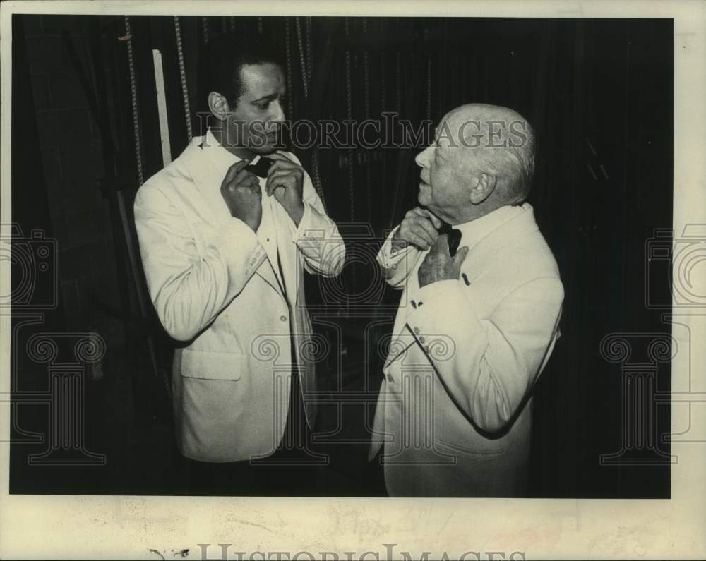 1981 Press Photo Pianist and Conductor straighten bow ties in Saratoga, New York- Historic Images