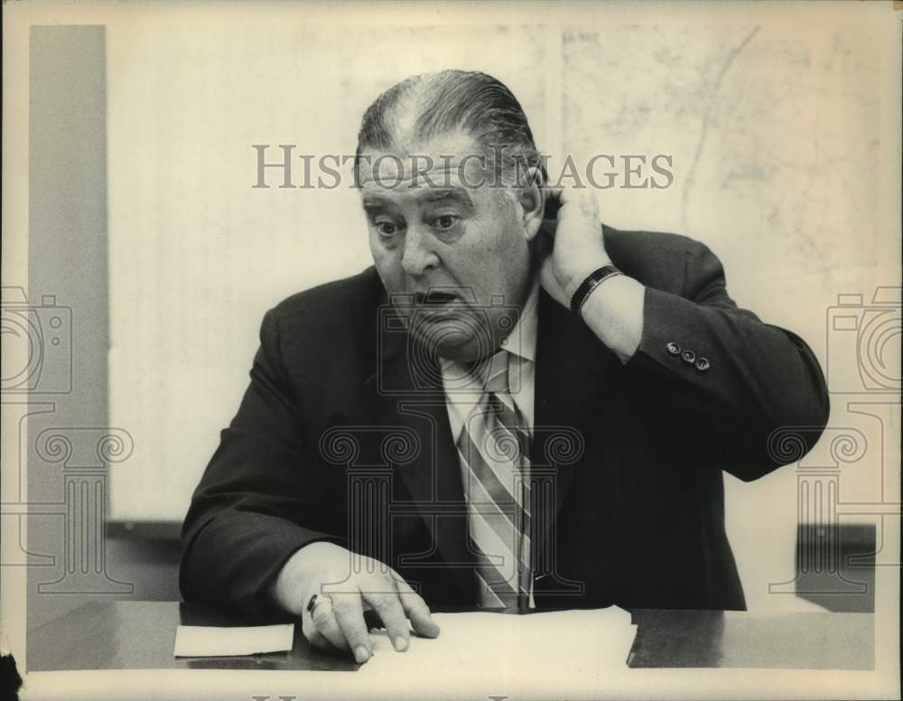 1972 Press Photo Russell Oswald, New York State Commissioner of Corrections - Historic Images