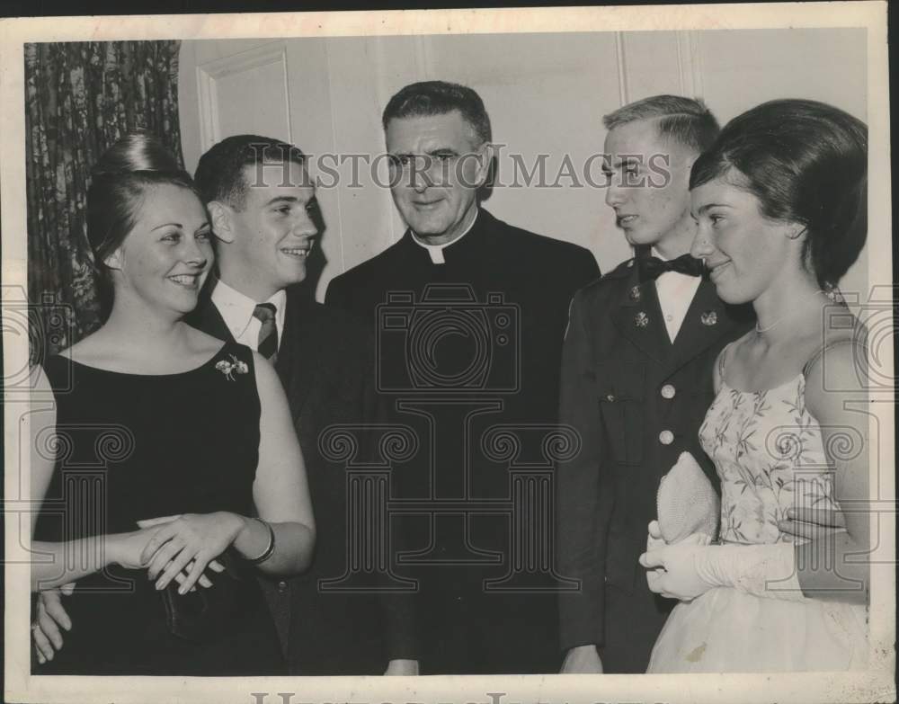 1963 Siena College students at cocktail party in Albany, New York - Historic Images