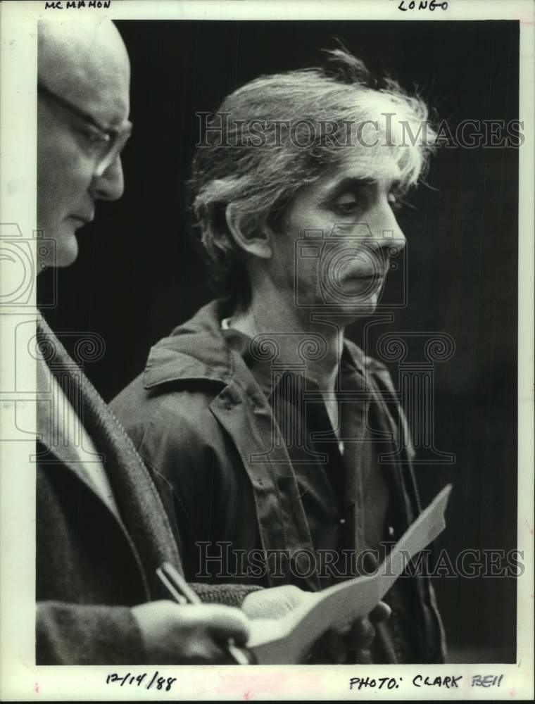 1988 Ronald Longo & lawyer John McMahon in New York courtroom - Historic Images