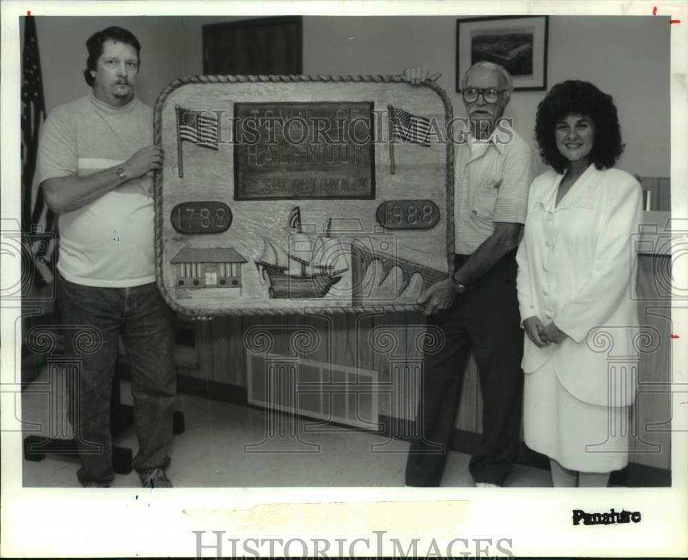 1992 Group shows off wood carving at Halfmoon, New York Town Hall - Historic Images