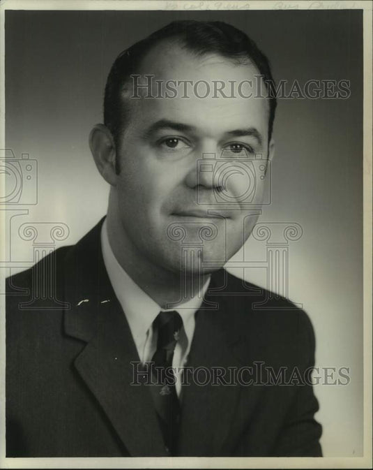 1969 Verner A. Mize, New York - Historic Images