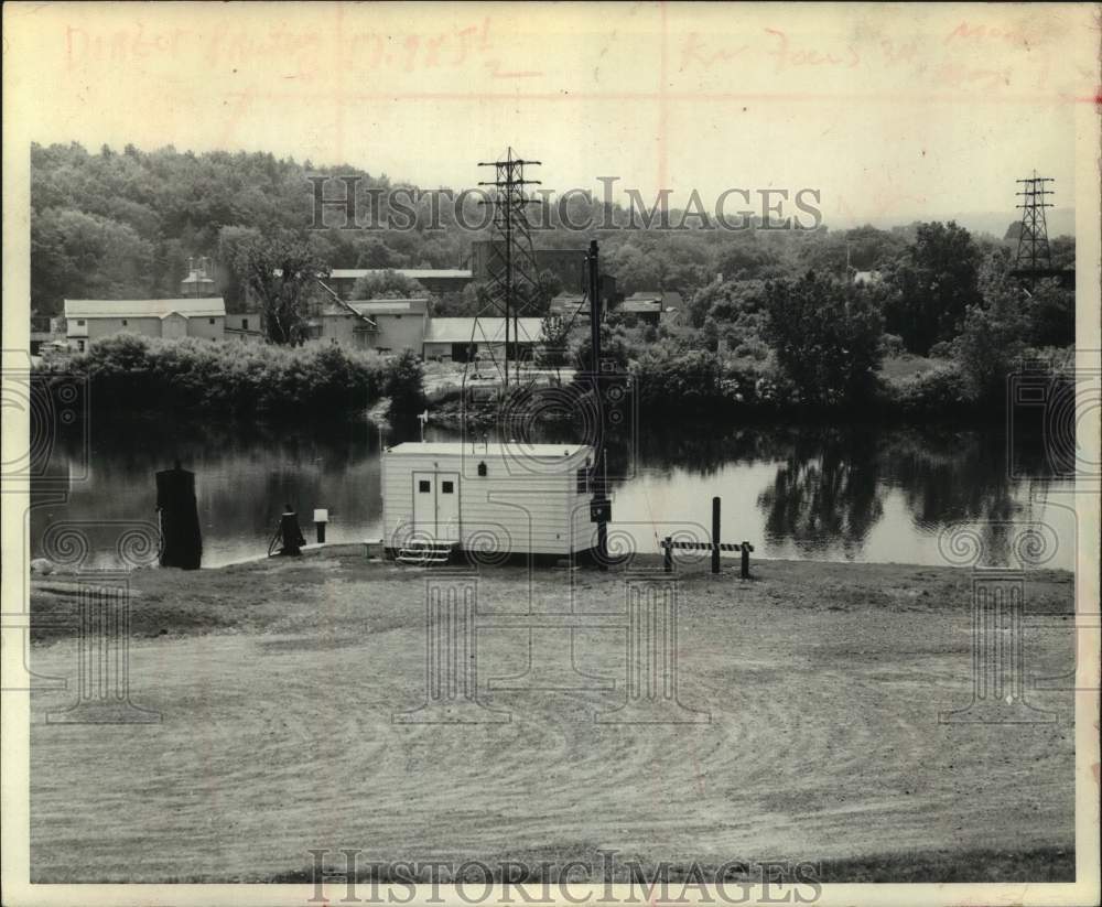 Mohawk River pollution monitoring system in Herkimer, New York - Historic Images