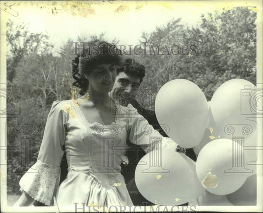 1984 Press Photo Mash Hardy & Heather Spears, Mac Hayden Theatre, Chatham, NY- Historic Images