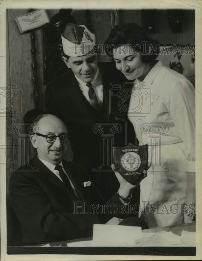 1965 Press Photo Catholic War Veterans honors David Marks in Albany, New York - Historic Images