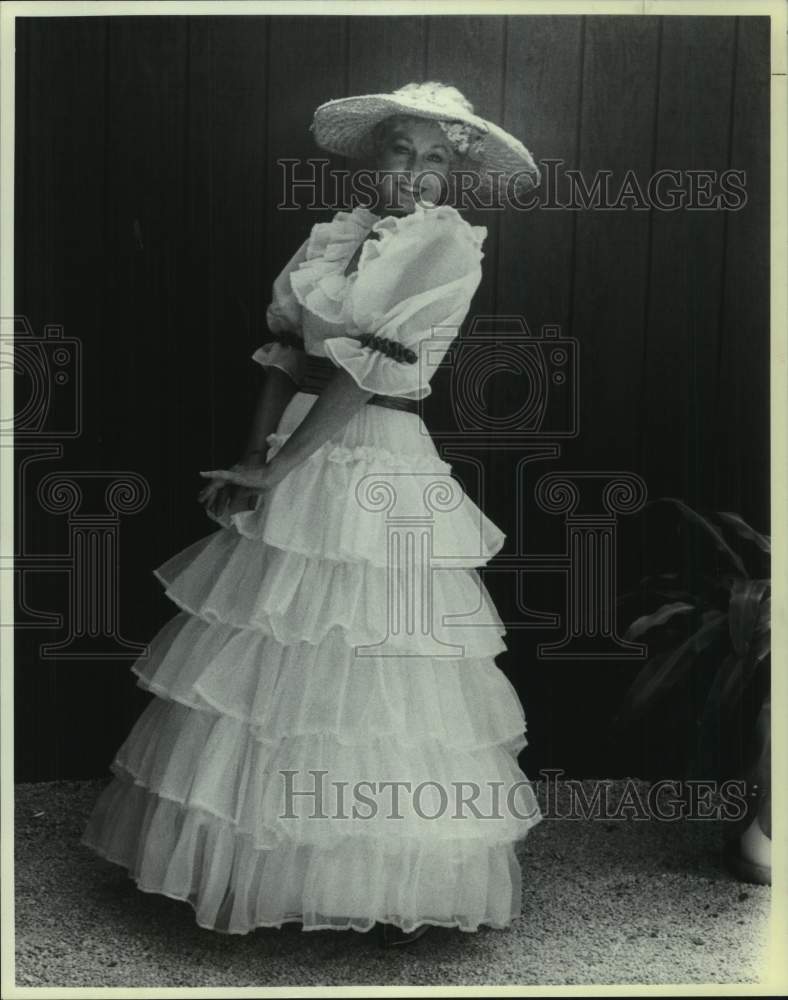Stage actress Carole Powell at Mac Haydn Theatre, Chatham, New York - Historic Images