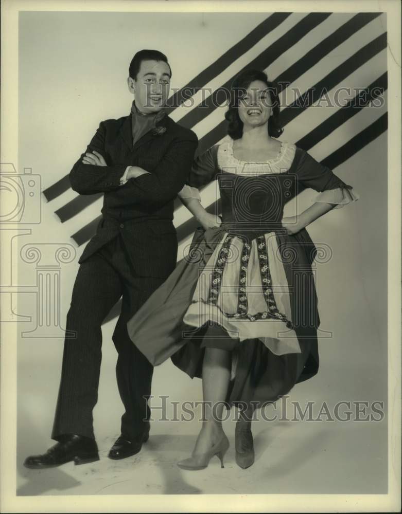 Tenor singer Robert McGrath dances with partner in New York - Historic Images
