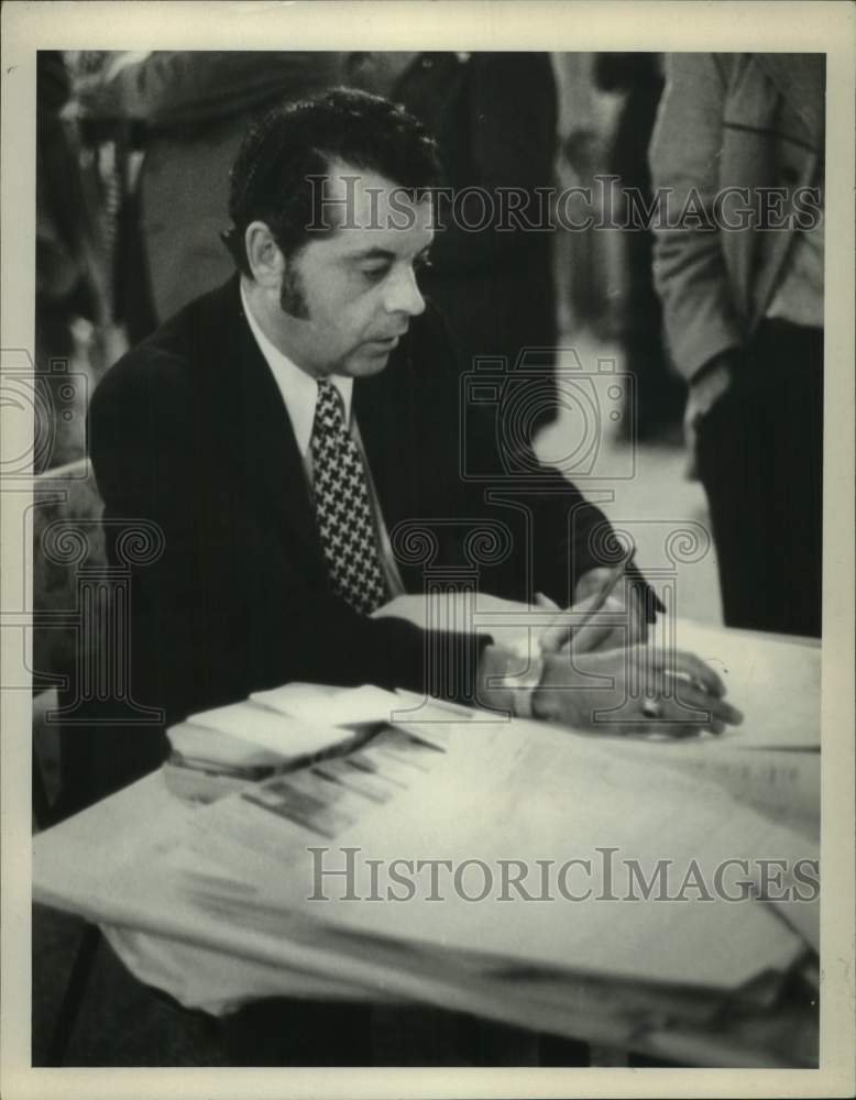 1973 Press Photo Edward McDonough, Rensselaer County, NY Democratic Chairman - Historic Images