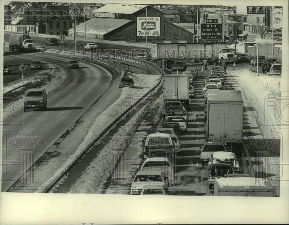 1981 Traffic backed up behind jackknifed truck on I-90, Albany, NY - Historic Images