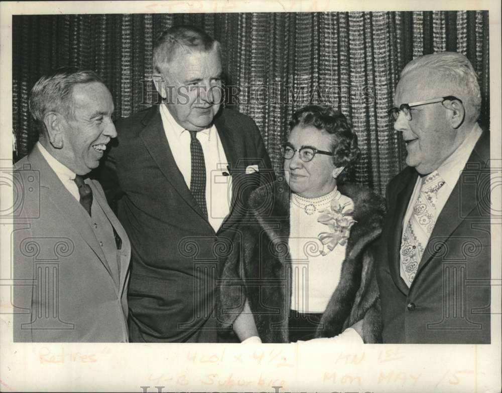 1971 Press Photo Republican group holds meeting in Colonie, New York - Historic Images