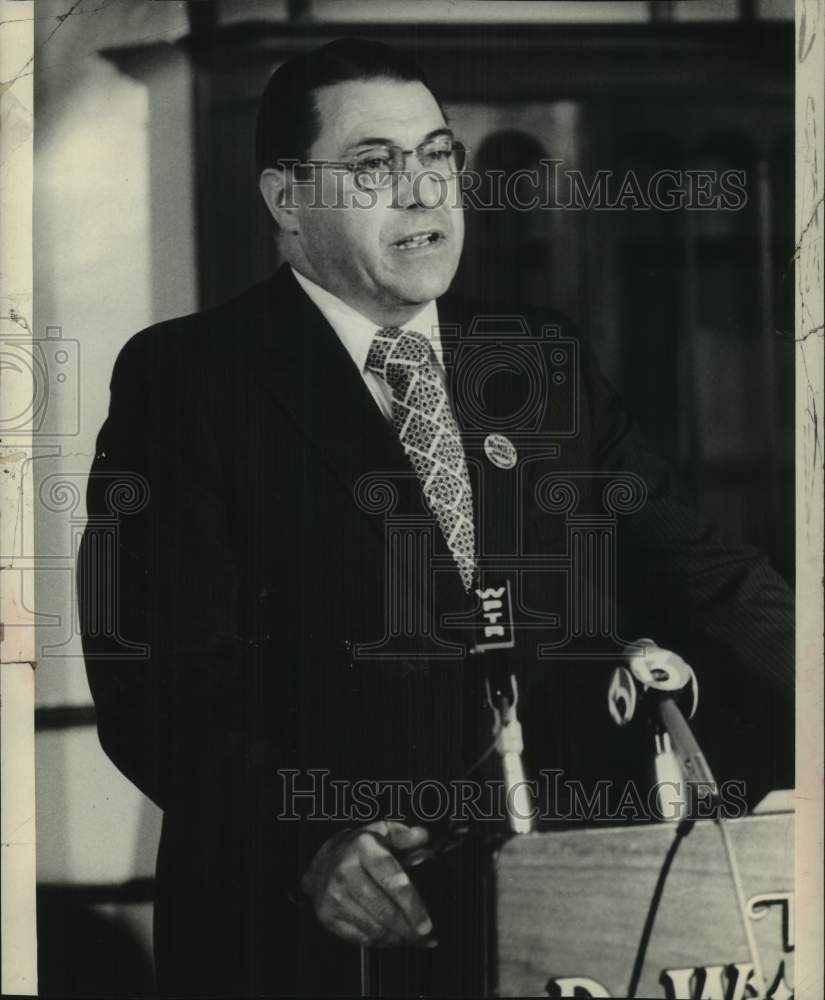 1973 John J. McNulty speaks in Albany, New York - Historic Images