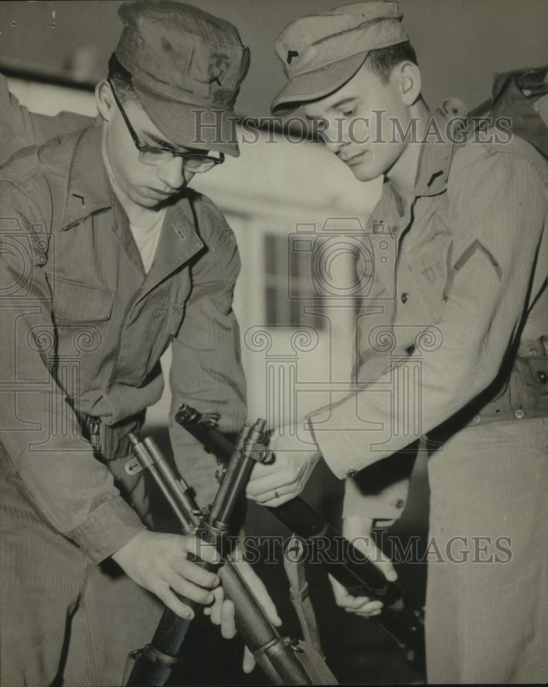 1958 Press Photo US Marines train at Camp Lejeune in North Carolina - Historic Images
