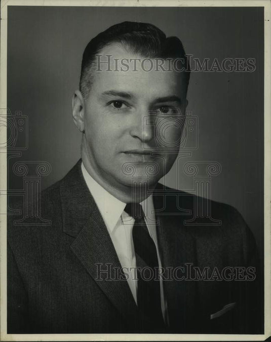 1963 Press Photo Carlton F. Bates, General Electric, New York - Historic Images