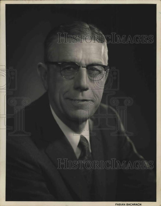 Press Photo Lyman A. Beeman of Finch, Pruyn & Company, inc. in Glens Falls, NY - Historic Images