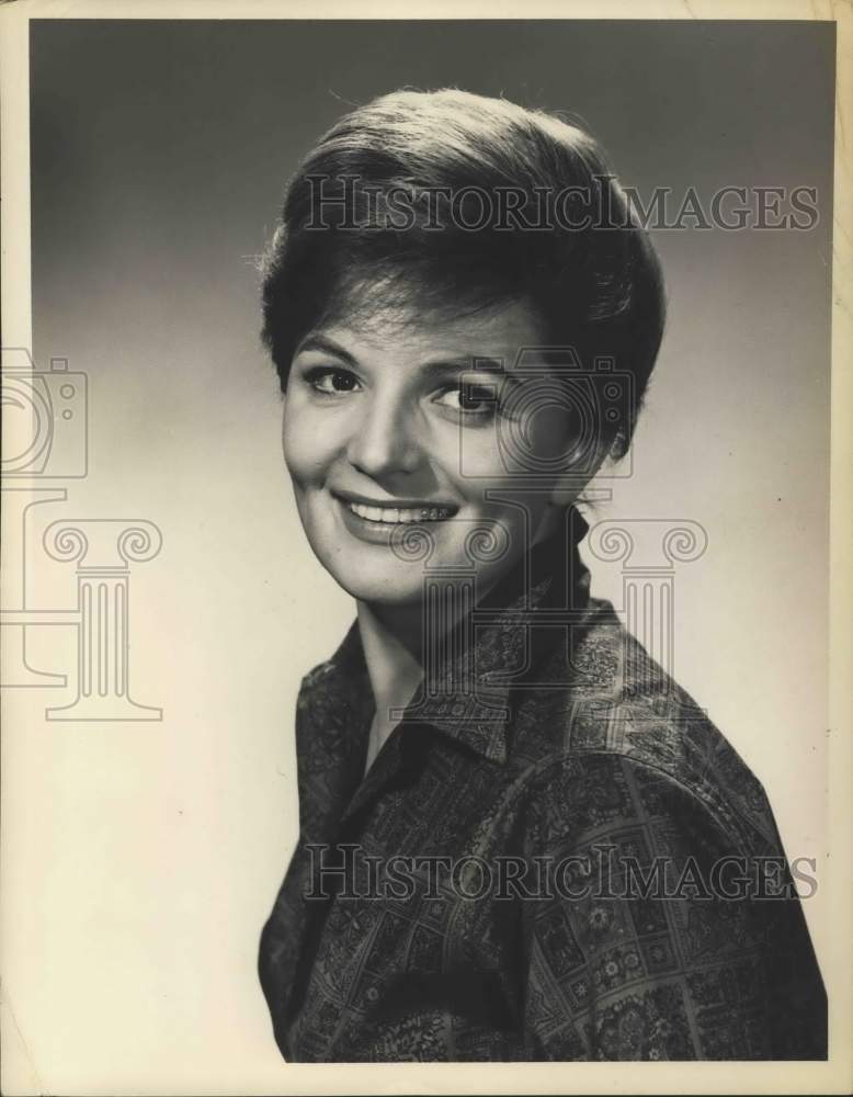 Press Photo Pat Huston, New York - Historic Images