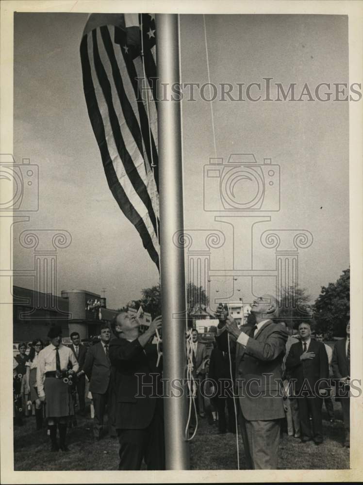 1969 US flag dedication ceremony in Albany, New York-Historic Images
