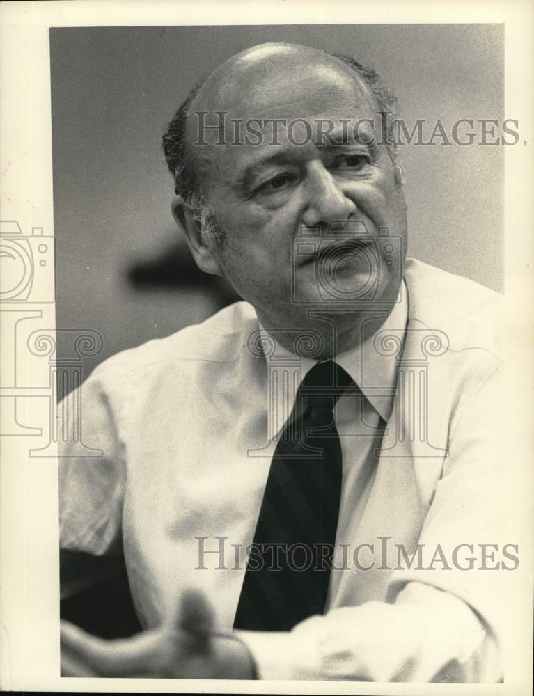 1982 New York City Mayor Edward Koch interviewed in Albany - Historic Images