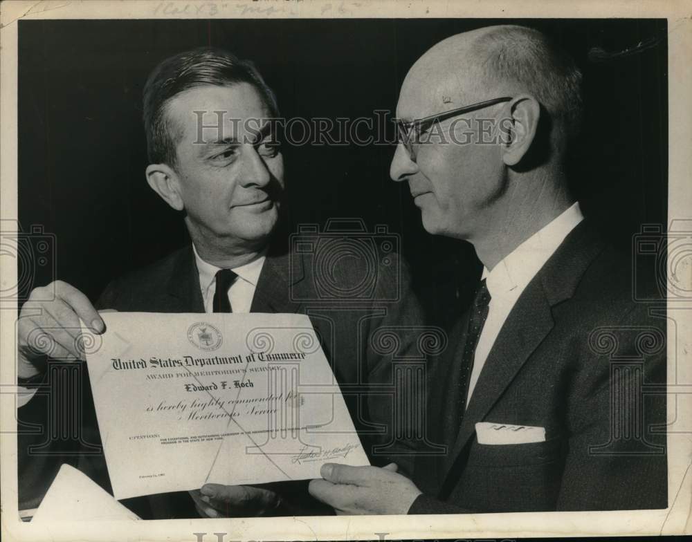 1962 Civil Service Administration awards engineer in New York-Historic Images