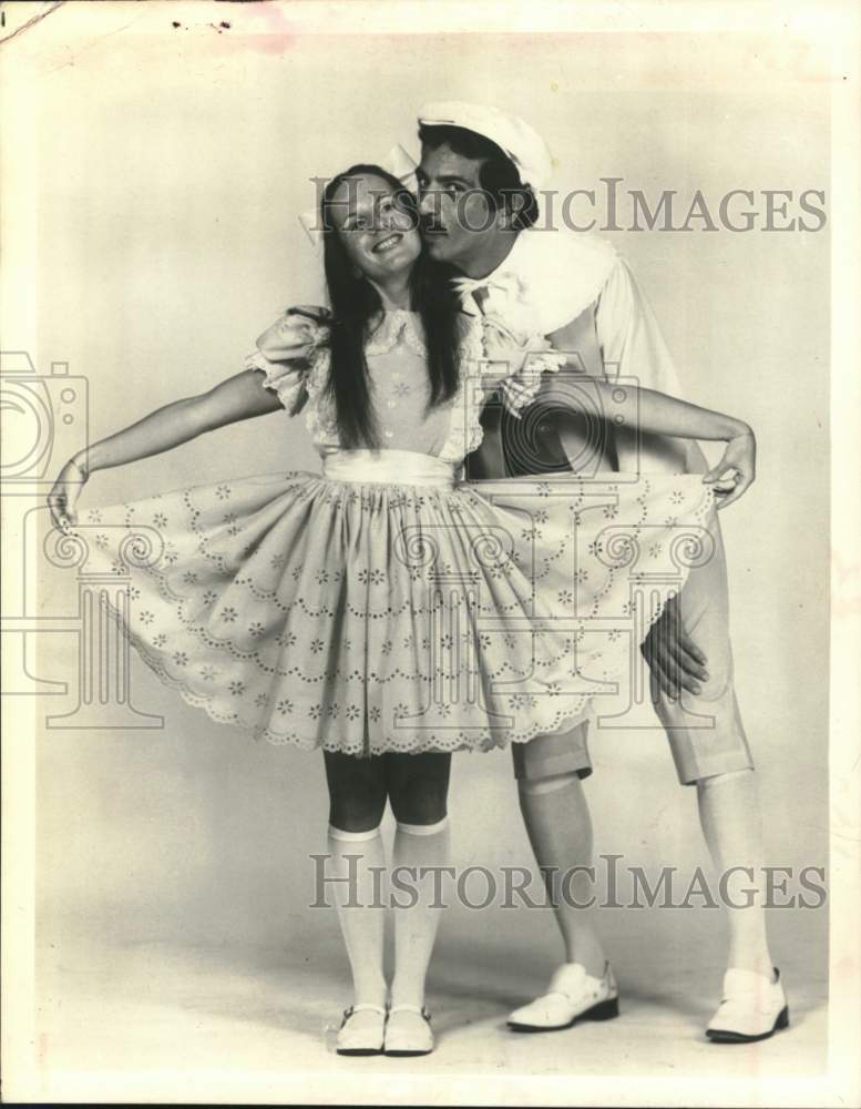 1978 Press Photo Patricia Alexander &amp; Peter Spinicelli costar in &quot;Oh! Calcutta!&quot; - Historic Images