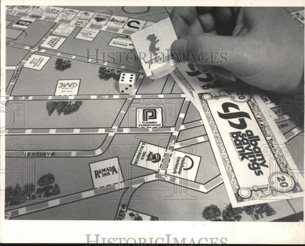 1981 Press Photo All About Schenectady board game in New York - tua61492 - Historic Images