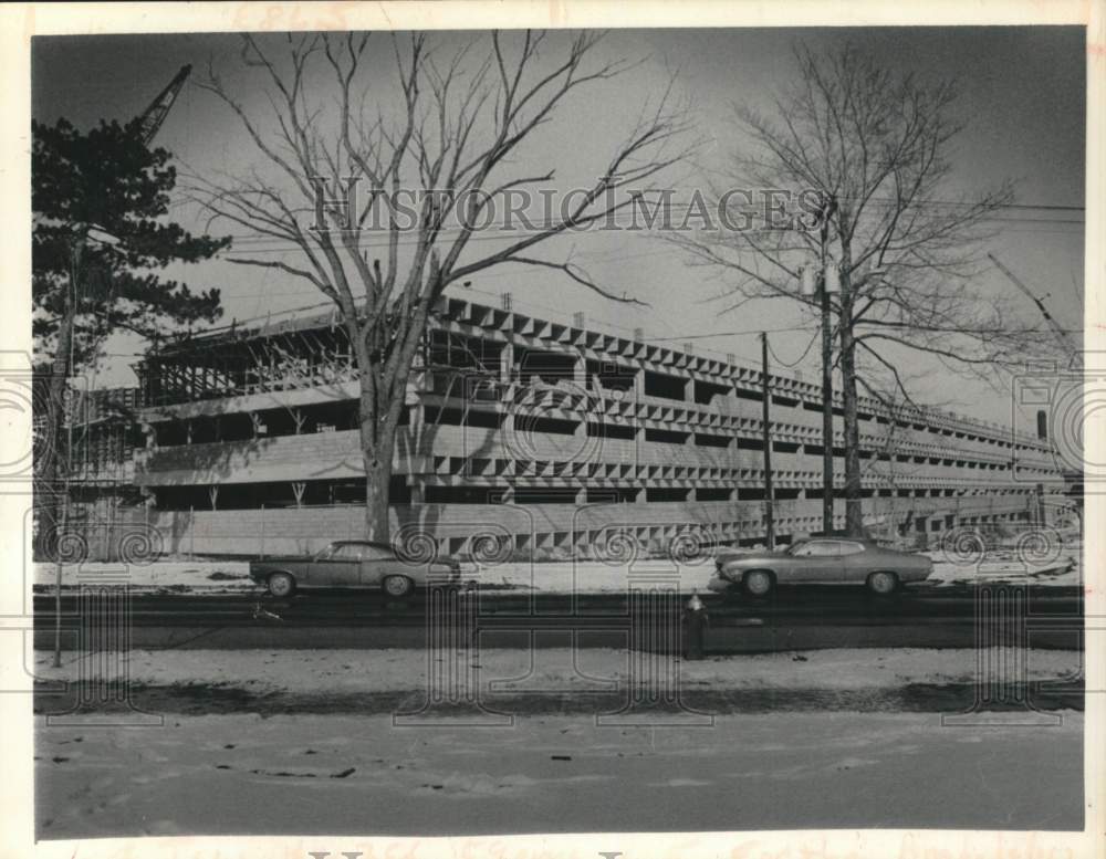 1972 Parking garage, Albany Medical Center Hospital, New York - Historic Images