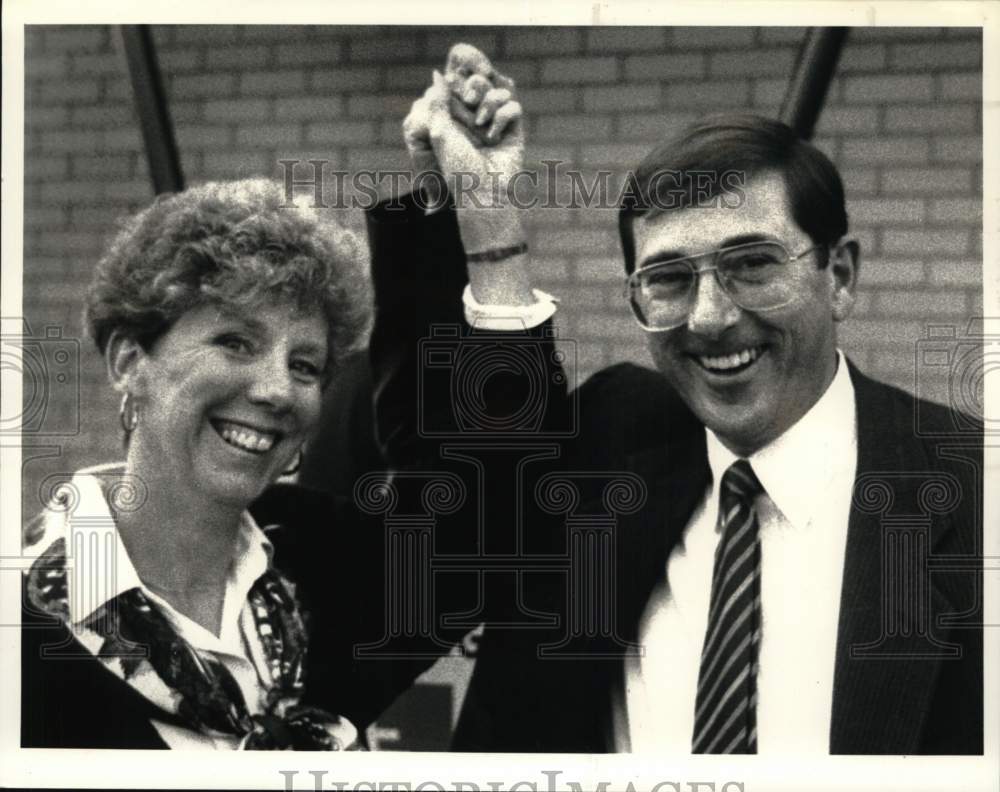 1989 Political candidate John Buono &amp; wife Bobbie in Schodack, NY - Historic Images