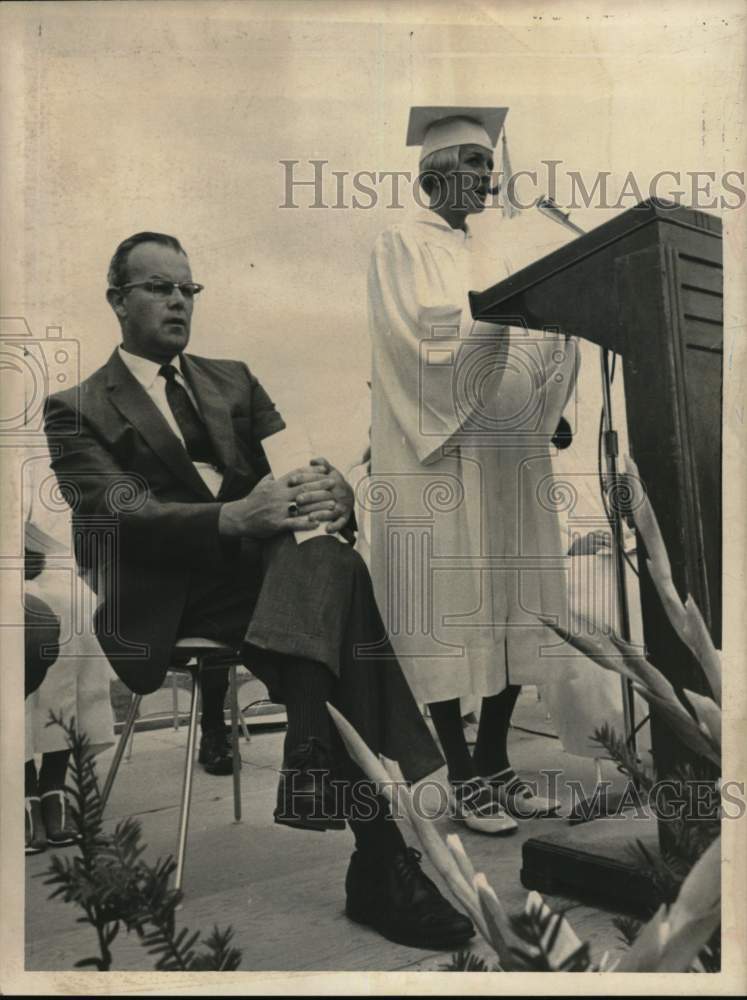 1969 Commencement ceremony at Columbia High School in New York-Historic Images