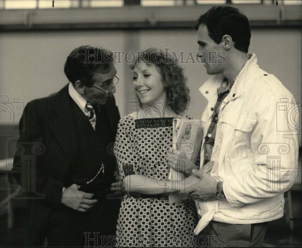 1984 Press Photo British American Theatre Academy members in Schenectady, NY - Historic Images