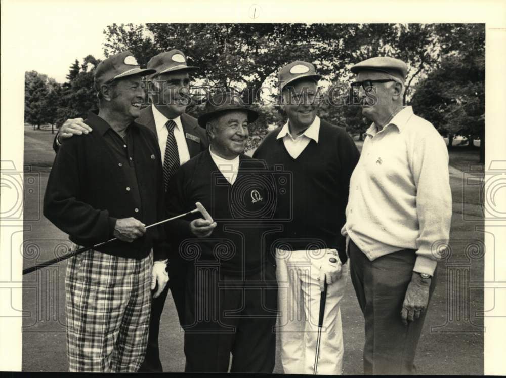 Press Photo Raymond J. Kinley with colleagues on golf course in New York- Historic Images