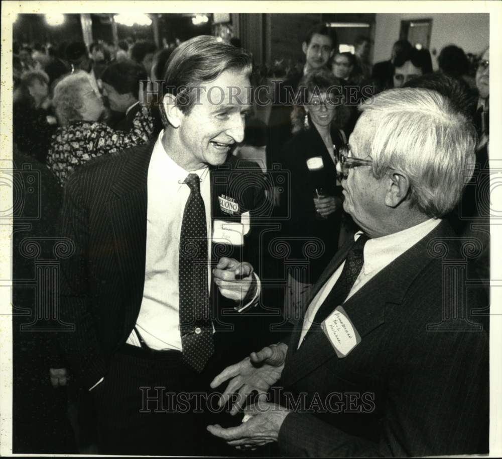 1989 Press Photo Jonathan Bush with New York Assemblyman Neil Kelleher - Historic Images
