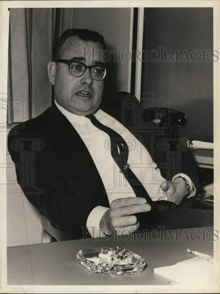 1961 Press Photo Frank P. Crowley, Office of General Services, New York - Historic Images