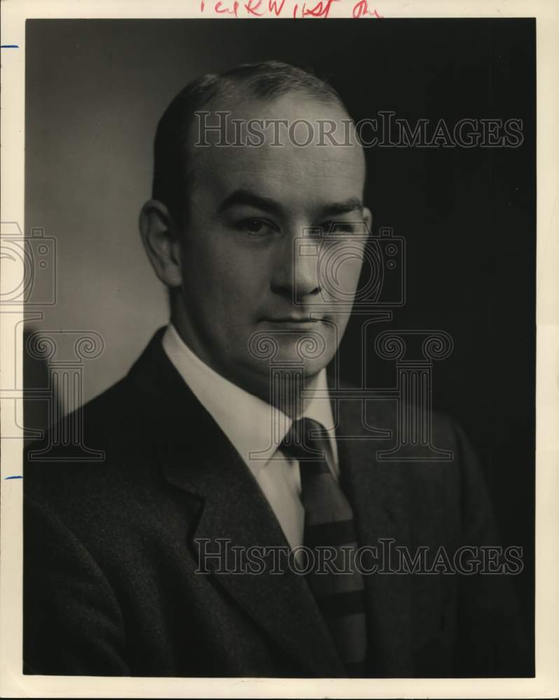1964 Press Photo Edwin W. Crysler Jr., Investment banker, New York - Historic Images