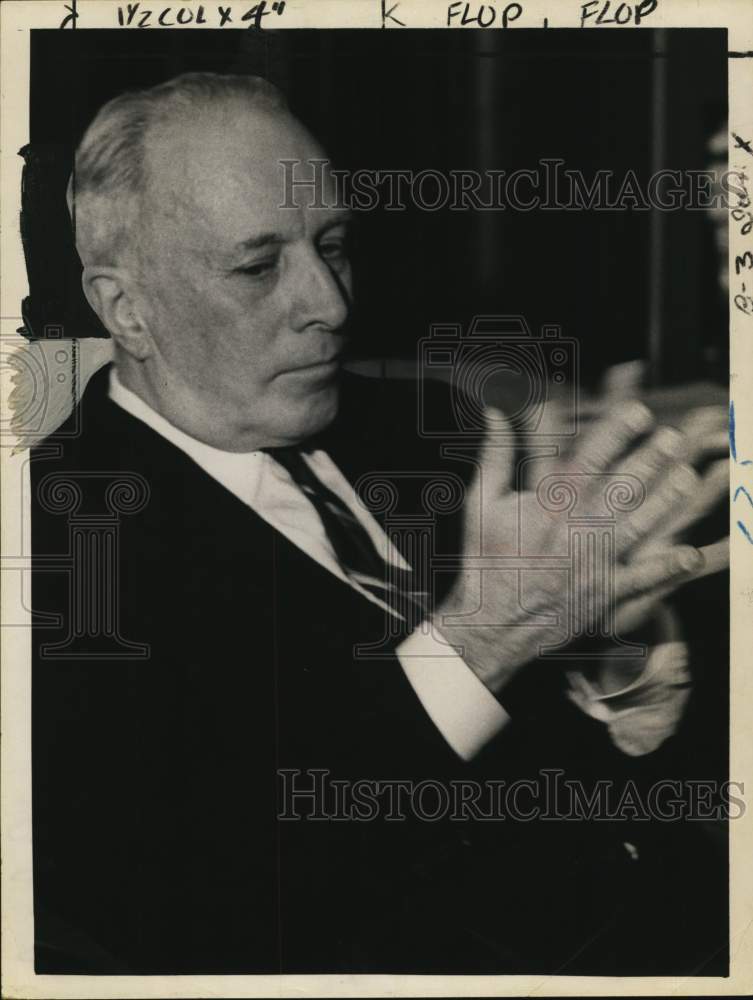 1966 Albany, New York Mayor Erastus Corning applauding-Historic Images