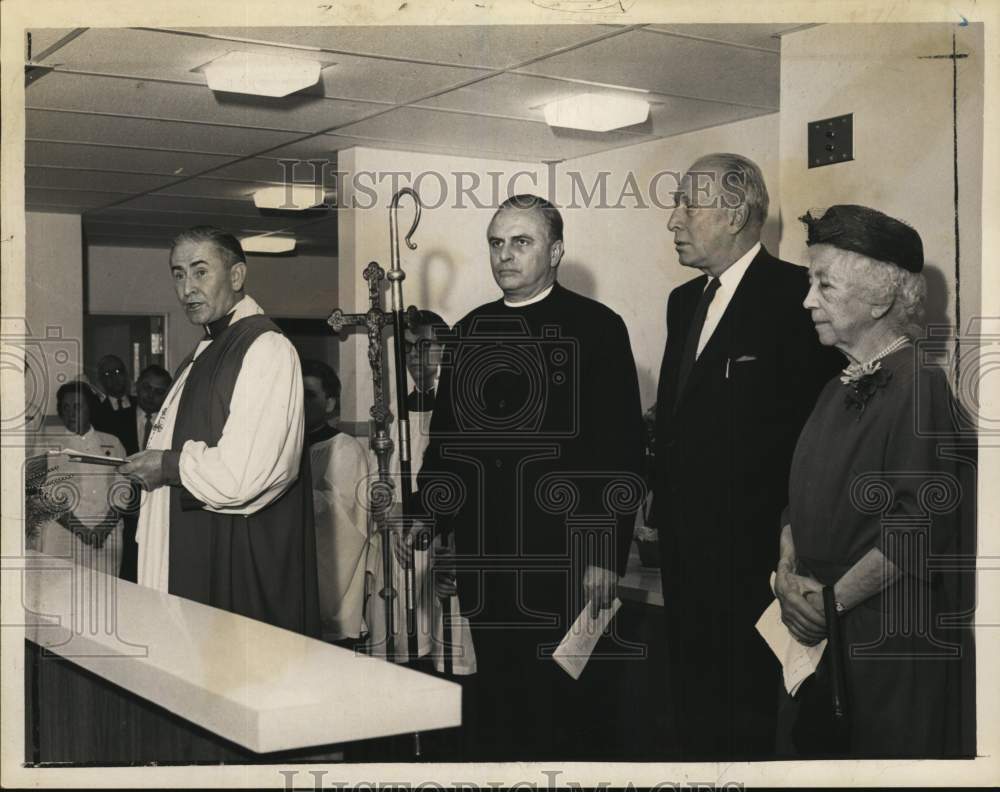 1965 Dedication ceremony for child&#39;s hospital in Albany, New York-Historic Images