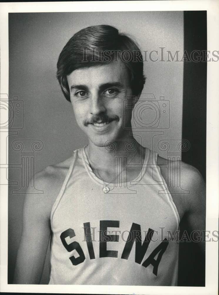 1980 Press Photo Siena College, Newtonville, New York - Tom J. Dalton, 22 years,- Historic Images
