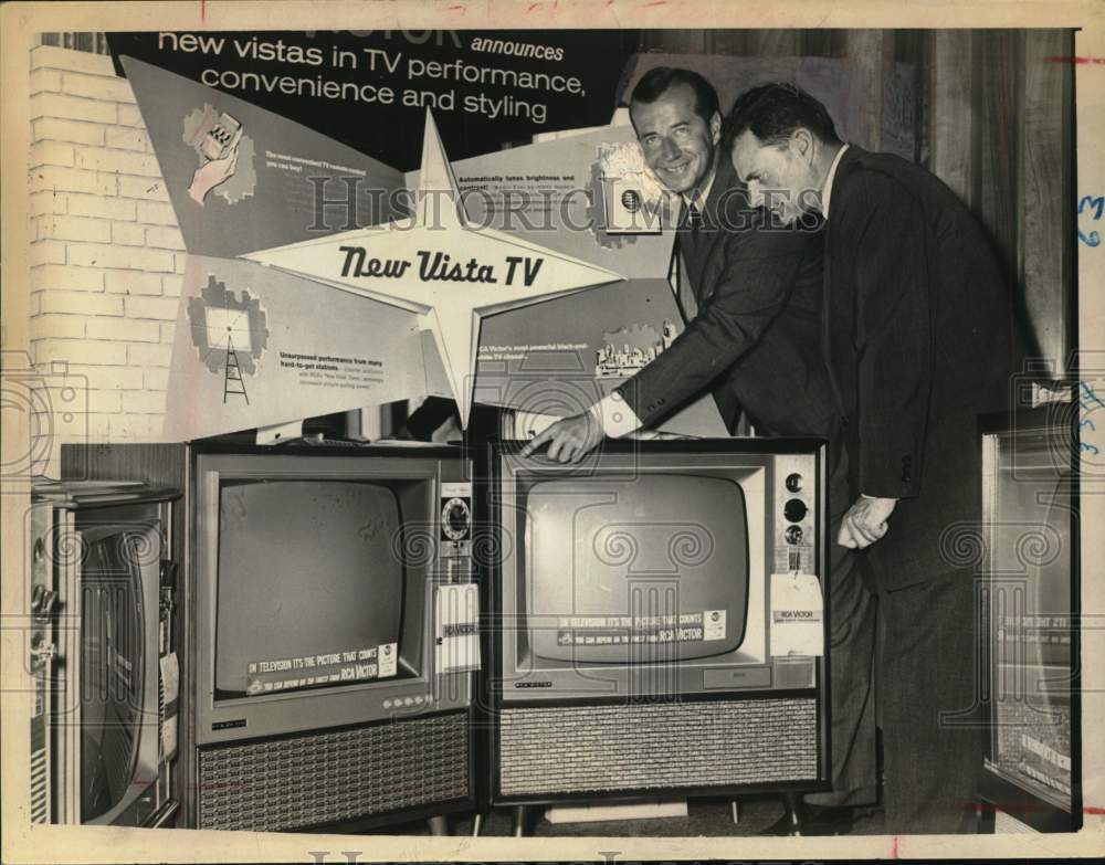 1961 Appliance salesmen with RCA "Vista TV" in New York-Historic Images