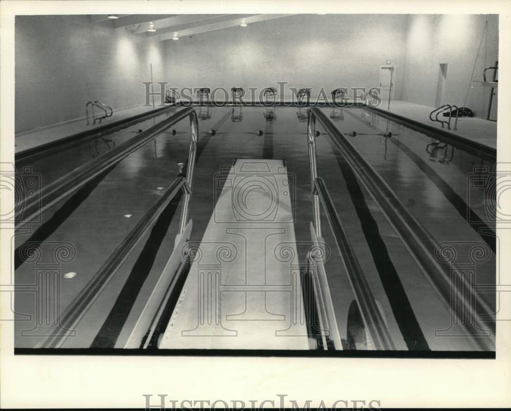1971 Press Photo Swimming pool at Community Center in Cohoes, New York- Historic Images