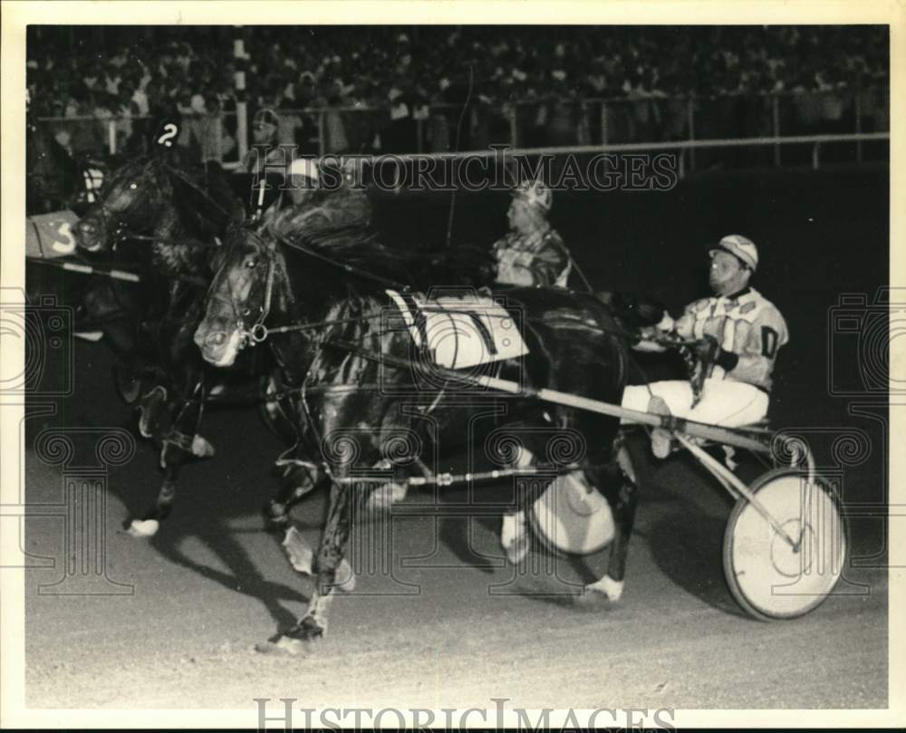 1968 Press Photo Harness racing action at racetrack in New York - tua79262 - Historic Images
